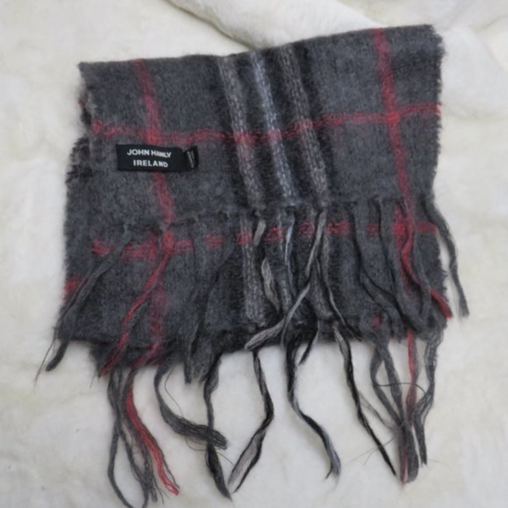 John Hanly Ireland mohair wool scarf‎